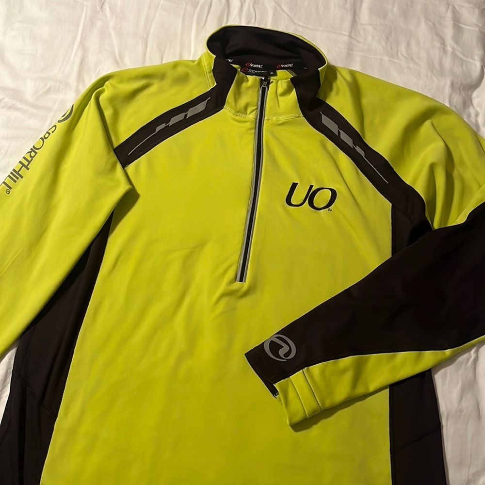 SportHill Athletics jacket for men. Size XL. Color yellow and black